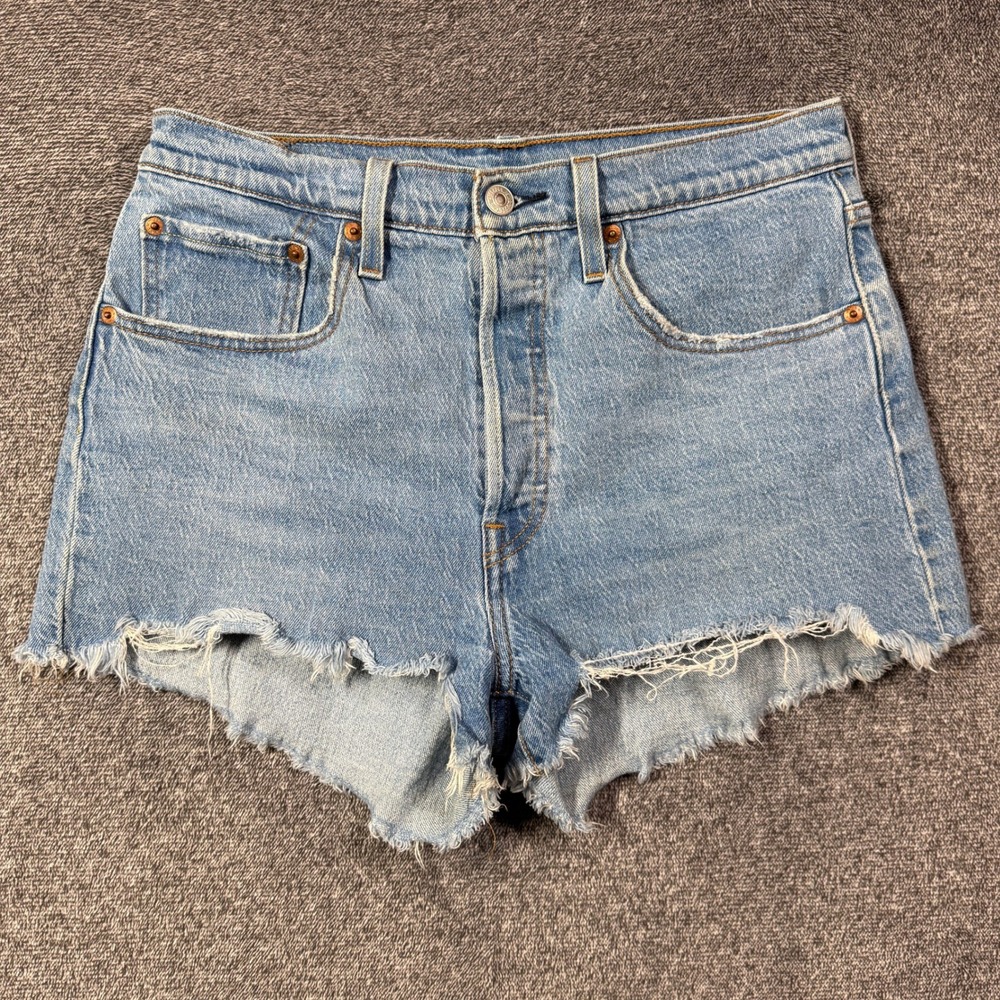 Levi's 501 Shorts Original Cutoff Denim Light Wash Button Fly W30